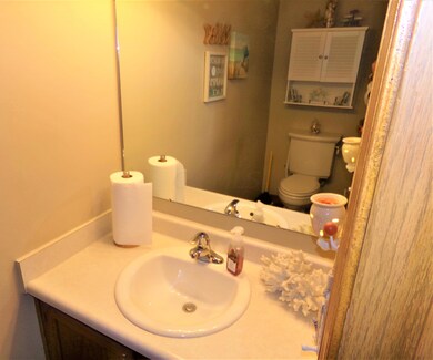 1/2 bath