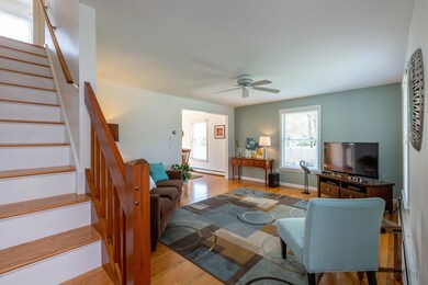 7 Nathan Ct, Brunswick, ME 04011 - photo 4