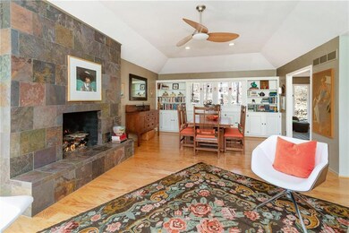 424 Navajo Ln W, Lake Quivira, KS 66217 - photo 4