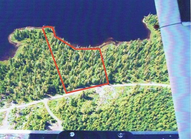 aerial with boubdary