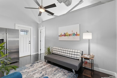 135 Adams St unit 4, San Antonio, TX 78210 - photo 5