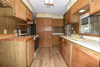 9 Alta Pinos Way, Bodfish, CA 93205 - photo 5