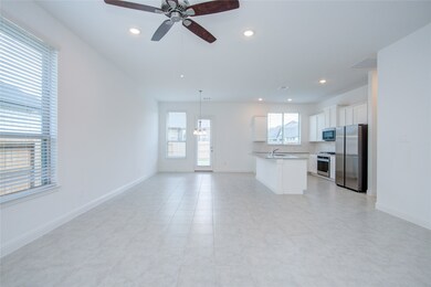 10248 Bayou Oaks Dr, Conroe, TX 77385 - photo 6