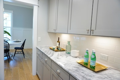 Butler's Pantry