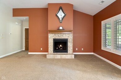 4040 Naples Dr, Columbus, IN 47203 - photo 6