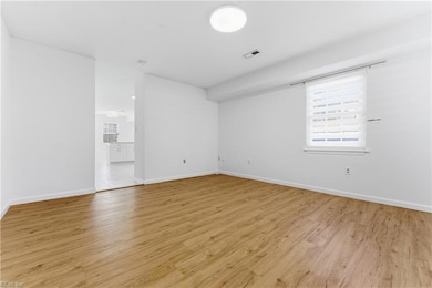 722 16th St unit B, Virginia Beach, VA 23451 - photo 2