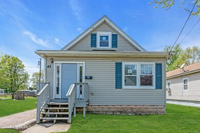 41 Harding Ave, Keansburg, NJ 07734 - photo 2