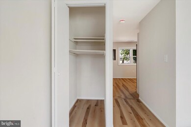 4322 Annapolis Rd, Halethorpe, MD 21227 - photo 7