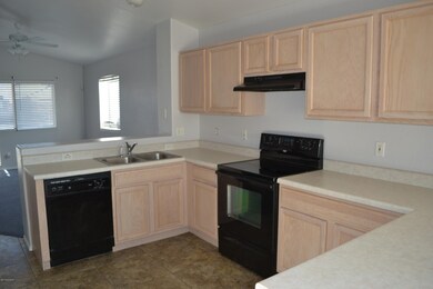 8004 E Jennifer Anne Dr, Tucson, AZ 85730 - photo 2