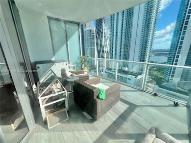 Paramount at Miami Worldcenter unit 2605, Miami, FL 33132 - photo 5