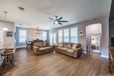11311 Red Oak Turn, Helotes, TX 78023 - photo 2