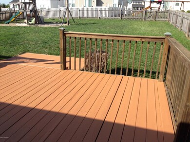 8805 Teak Dr, Louisville, KY 40228 - photo 4