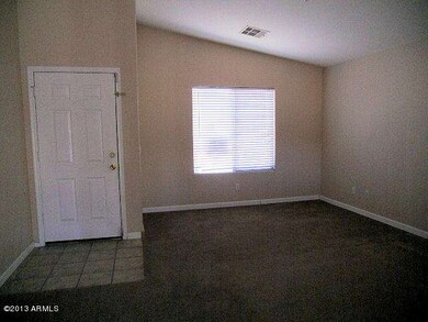 023-236119 - family room & entry