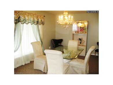 dining room with lovely bay window.