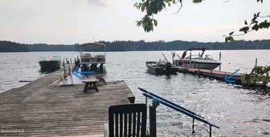 dock drive b