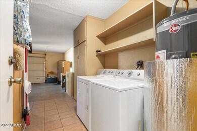 13801 N Thunderbird Blvd unit 17H, Sun City, AZ 85351 - photo 6