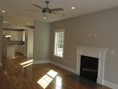 8 Emily Ln, Danvers, MA 01923 - photo 5