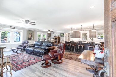 16 Chapman -Tidalcreekphoto- (4)