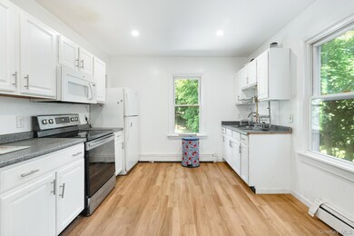 115 Fulton Ave, Poughkeepsie, NY 12603 - photo 4