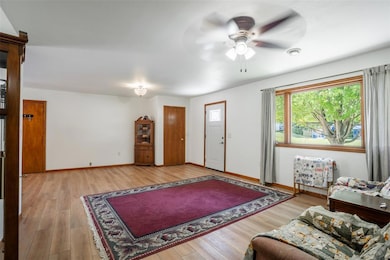 400 S Goodrich St, Colfax, IA 50054 - photo 5