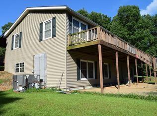 Front/Side view showing HVAC that's less than 1yr old.