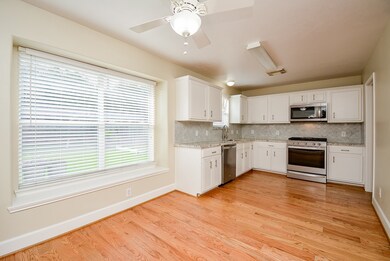 8527 Black Tern Ln, Houston, TX 77040 - photo 7