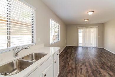 6933 S Creek Run Ave, Tucson, AZ 85756 - photo 4