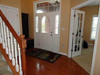 Entry/Foyer.