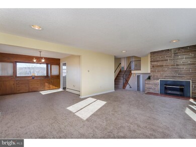 313 Grove St, Orwigsburg, PA 17961 - photo 6