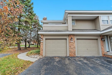 6798 Andiron Ct, West Bloomfield, MI 48322 - photo 2