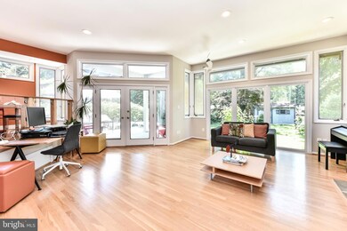 208 Yeonas Dr SW, Vienna, VA 22180 - photo 5