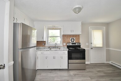 64-66 E Bay Path Terrace, Springfield, MA 01109 - photo 7