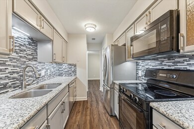 1107 Country Place Dr, Houston, TX 77079 - photo 6