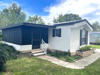 405 Sundance Way unit 64, Lady Lake, FL 32159 - photo 2