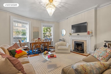 7 W 16th St unit TH, New York, NY 10011 - photo 3