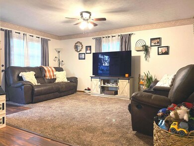 669 10th St NE, Linton, IN 47441 - photo 2