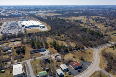 1401 SW 2nd St, Bentonville, AR 72712 - photo 7