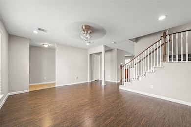 1520 Sherwood Forest St unit 317, Houston, TX 77043 - photo 2
