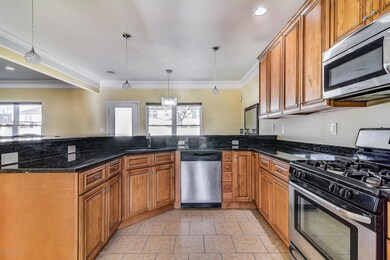 006_Kitchen
