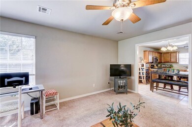 1918 Ridge Crest Dr, Shawnee, OK 74804 - photo 7