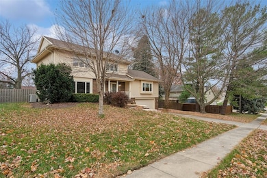 4900 Dakota Dr, West Des Moines, IA 50265 - photo 2