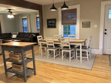 20 Moore St, Chicopee, MA 01013 - photo 4