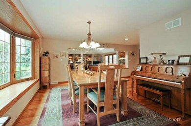 18149 Rockwell Ave, Homewood, IL 60430 - photo 5