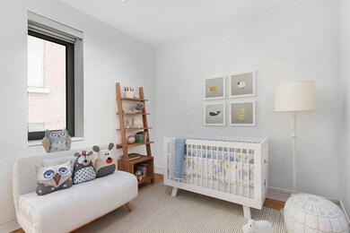 124 W 23rd St unit 7B, New York, NY 10011 - photo 6