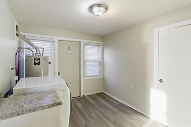 267 W High St, London, OH 43140 - photo 6