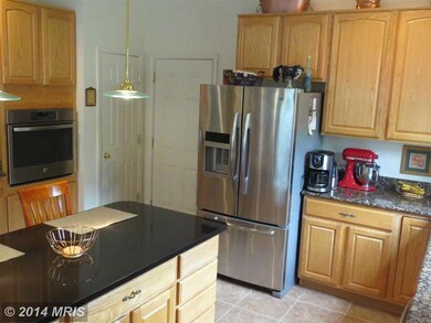 9242 Blue Sky Ct, Owings, MD 20736 - photo 3