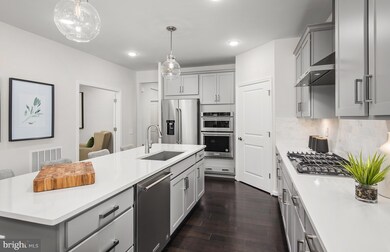 46414 Blackrock Summit Terrace, Sterling, VA 20164 - photo 3