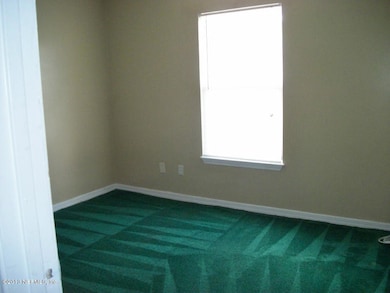 7648 Melissa Ct N, Jacksonville, FL 32210 - photo 6