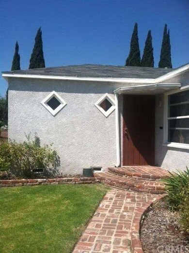 Front entryway 