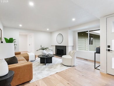 13270 SW Park Way, Beaverton, OR 97005 - photo 7